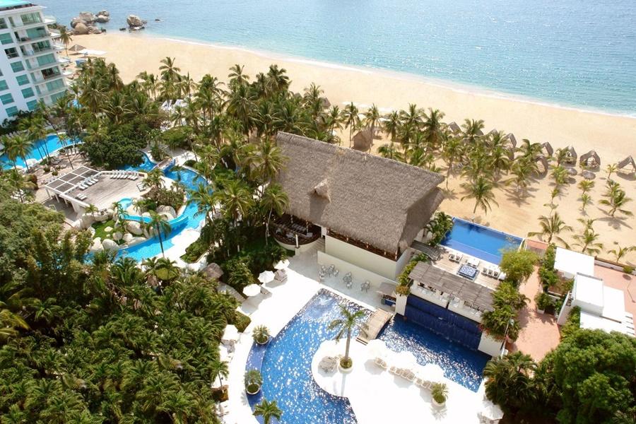 Emporio Acapulco Exterior foto Aerial view of the resort