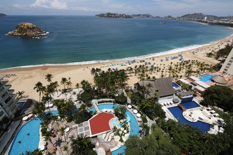 Emporio Acapulco Exterior foto Aerial view of the resort