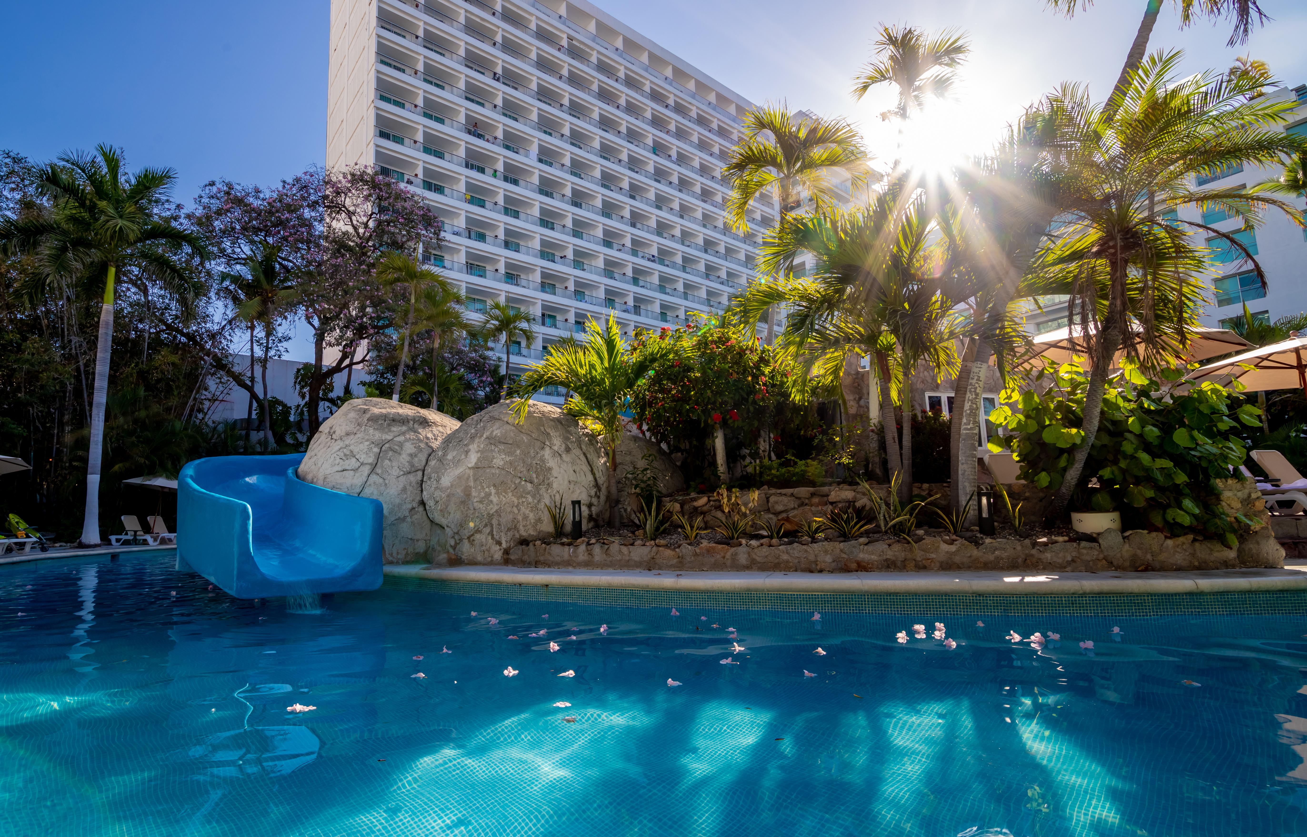 Emporio Acapulco Exterior foto The pool at the Hilton San Diego Bayfront